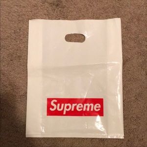 Supreme shopping bags 4 for 18